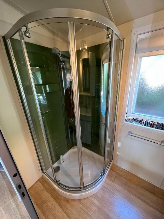 Bungalow Luxe 3 Chambres Surplombant Le Golf De St Tropez Gassin Exterior photo